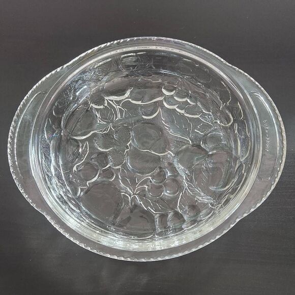 Vintage Glass Oven-Proof Pie Plate Round Serveware Glass Raised Fruit Design - Picture 1 of 7